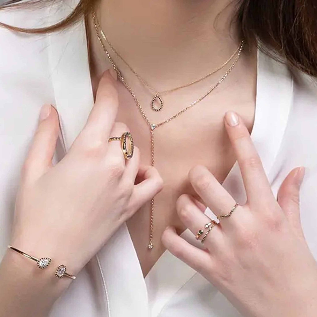 Styling Tips on How to Wear Jewelry Properly - Willow & Luna