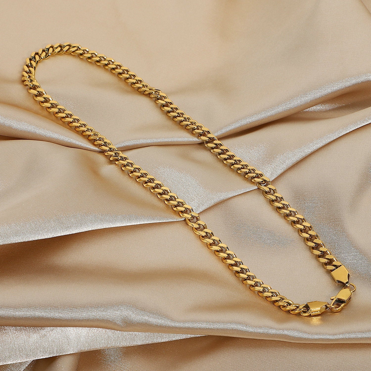 LA MADISON 18K Gold Cable Chain Necklace