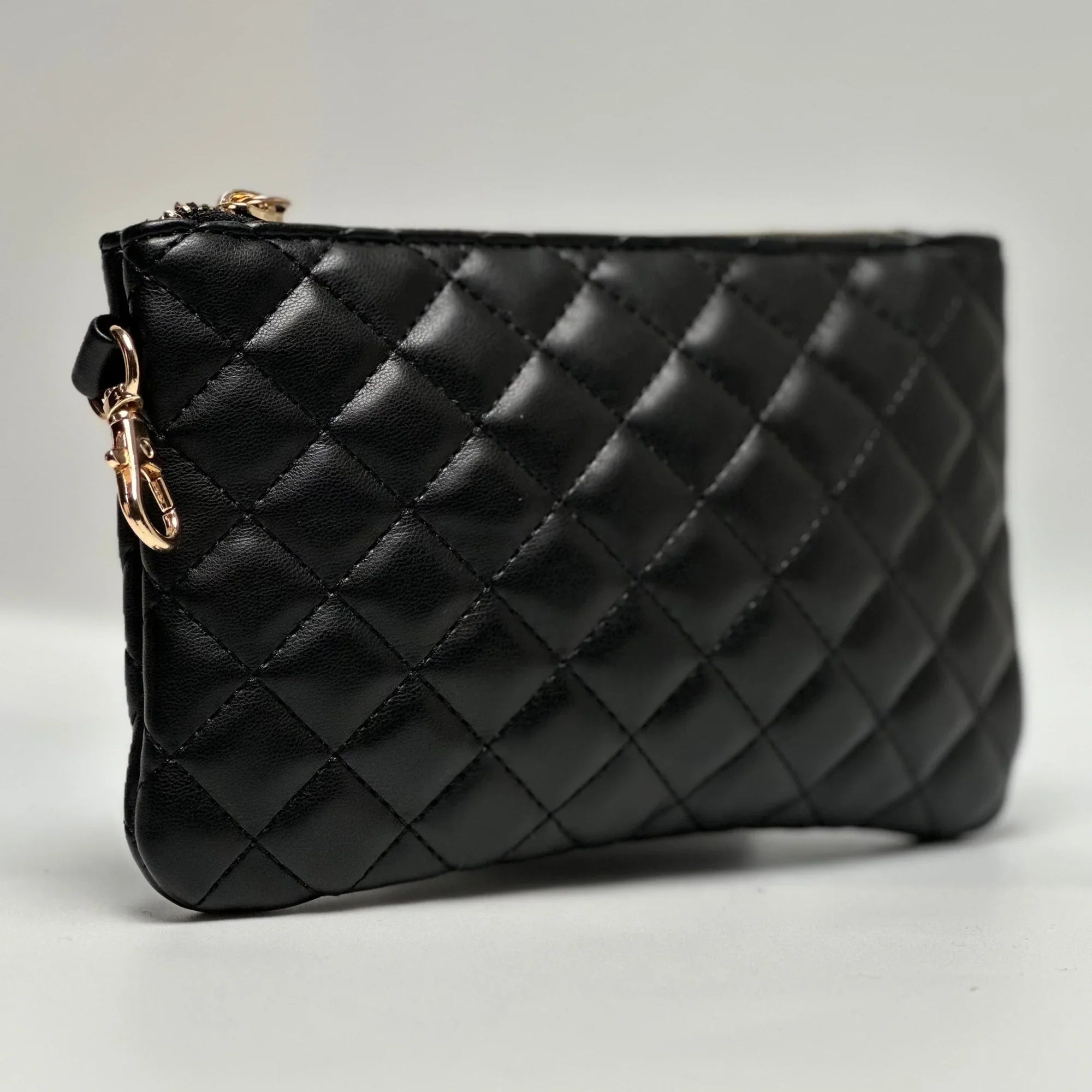 LA MADISON Pouch Bag