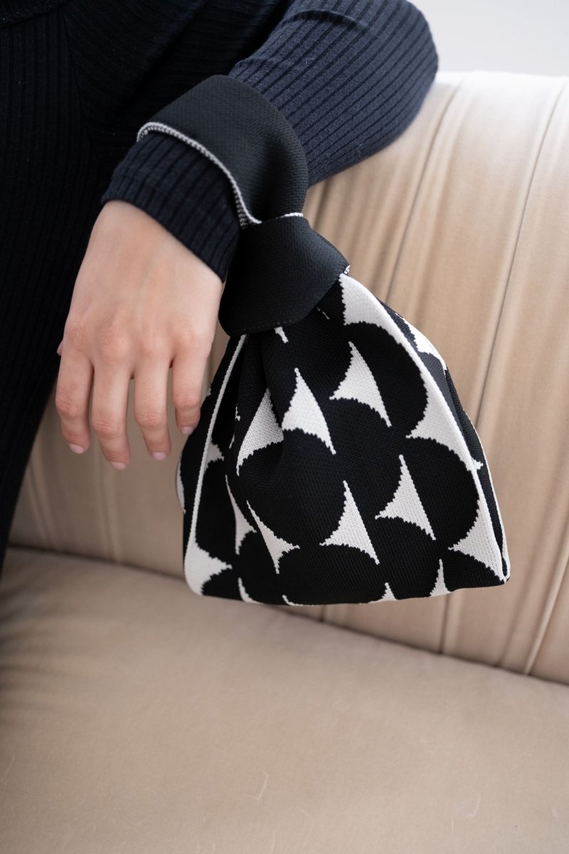 Black Portobello Handbag - Willow & Luna