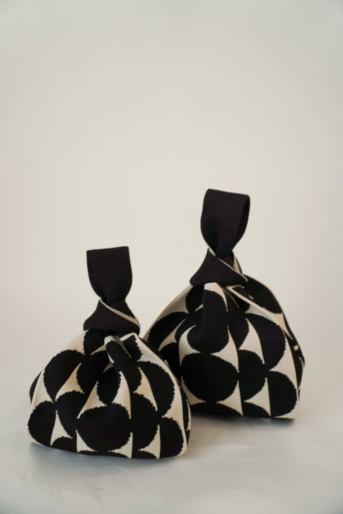 Black Portobello Handbag - Willow & Luna