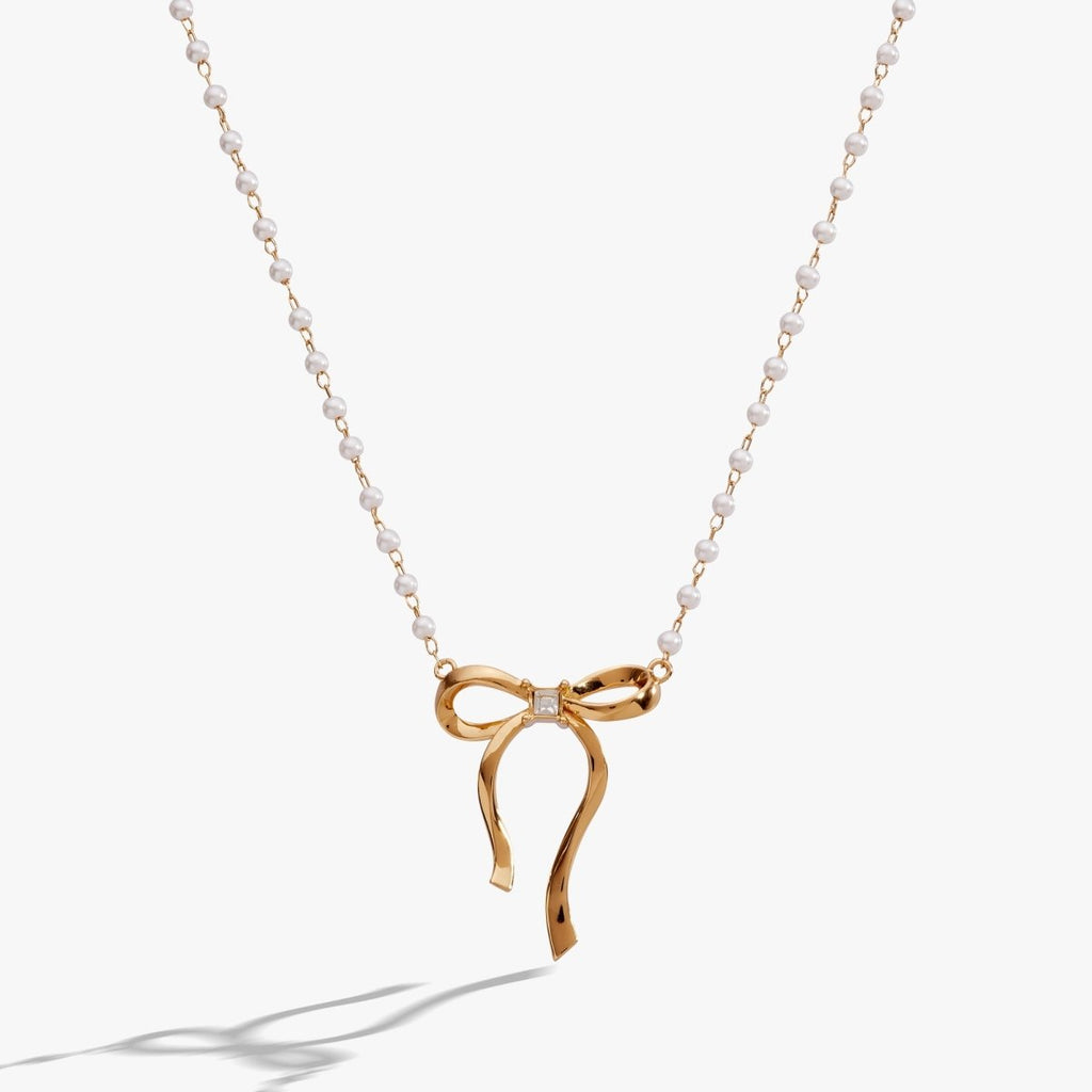 Bow Pearl Coquette Necklace - Willow & Luna