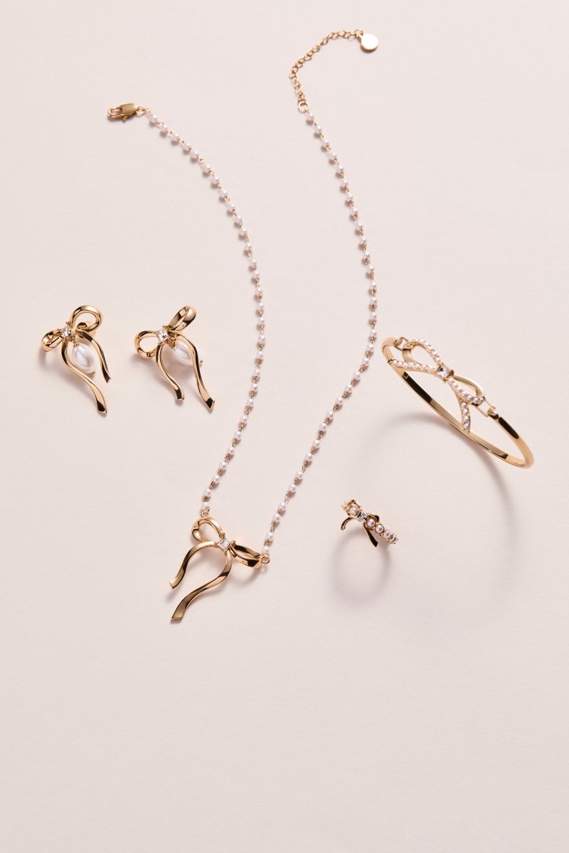Bow Pearl Coquette Ring - Willow & Luna