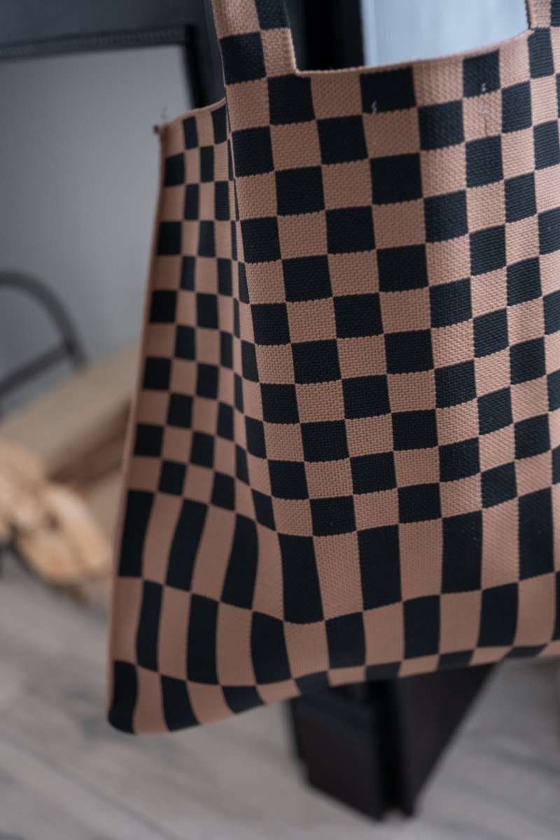 Classic Checkered Skinny Tote - Willow & Luna