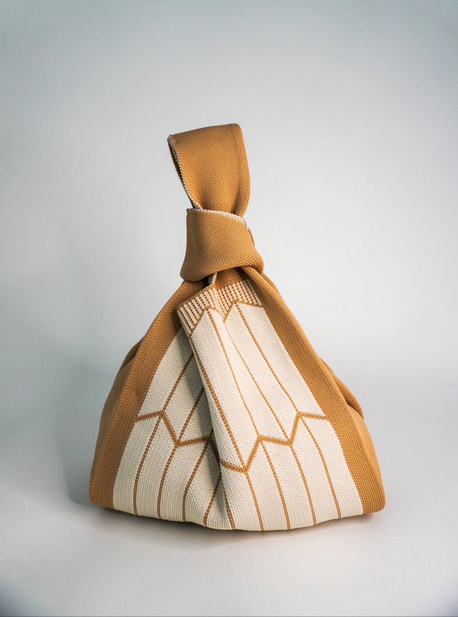 Corinthian Handbag - Willow & Luna