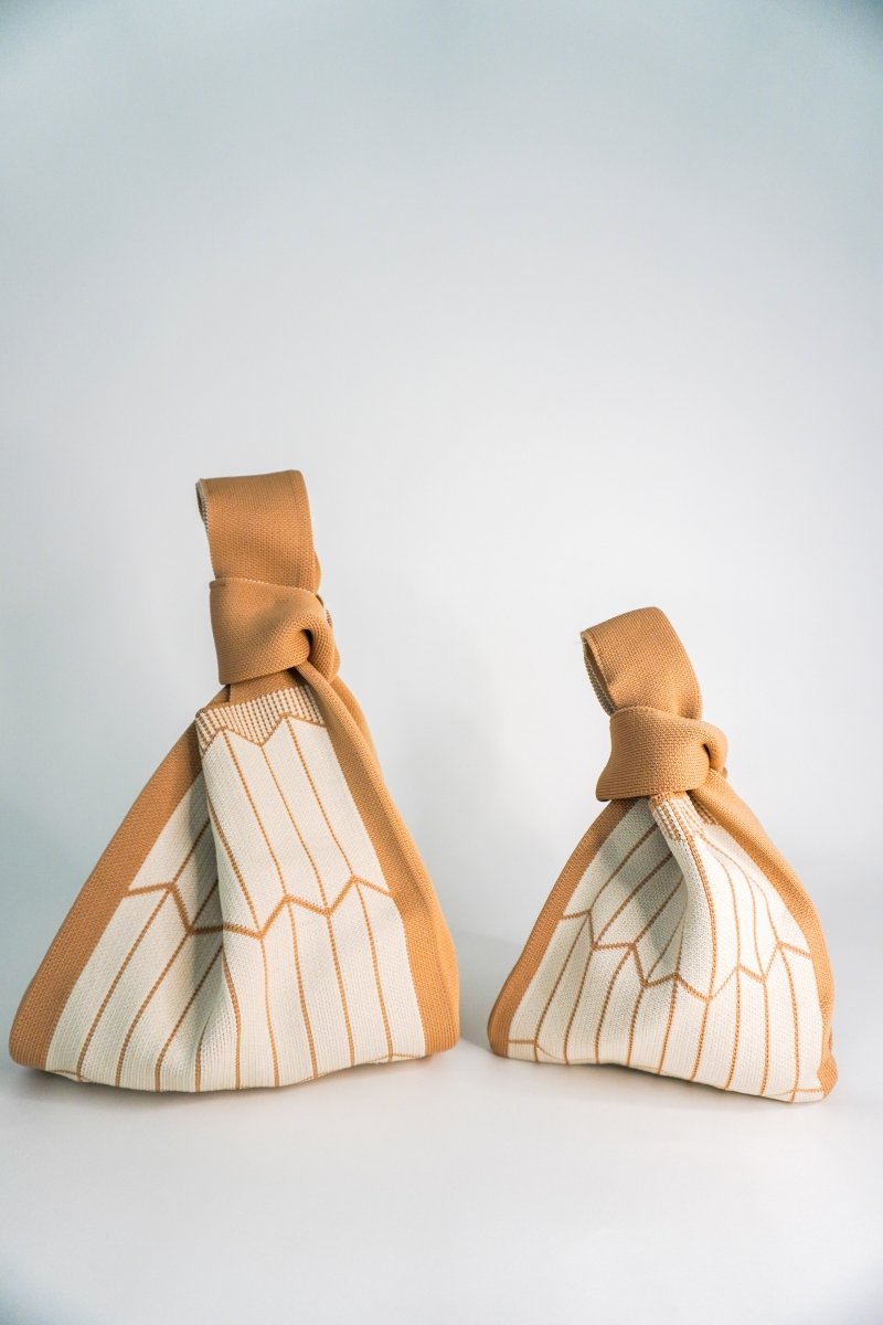 Corinthian Handbag - Willow & Luna