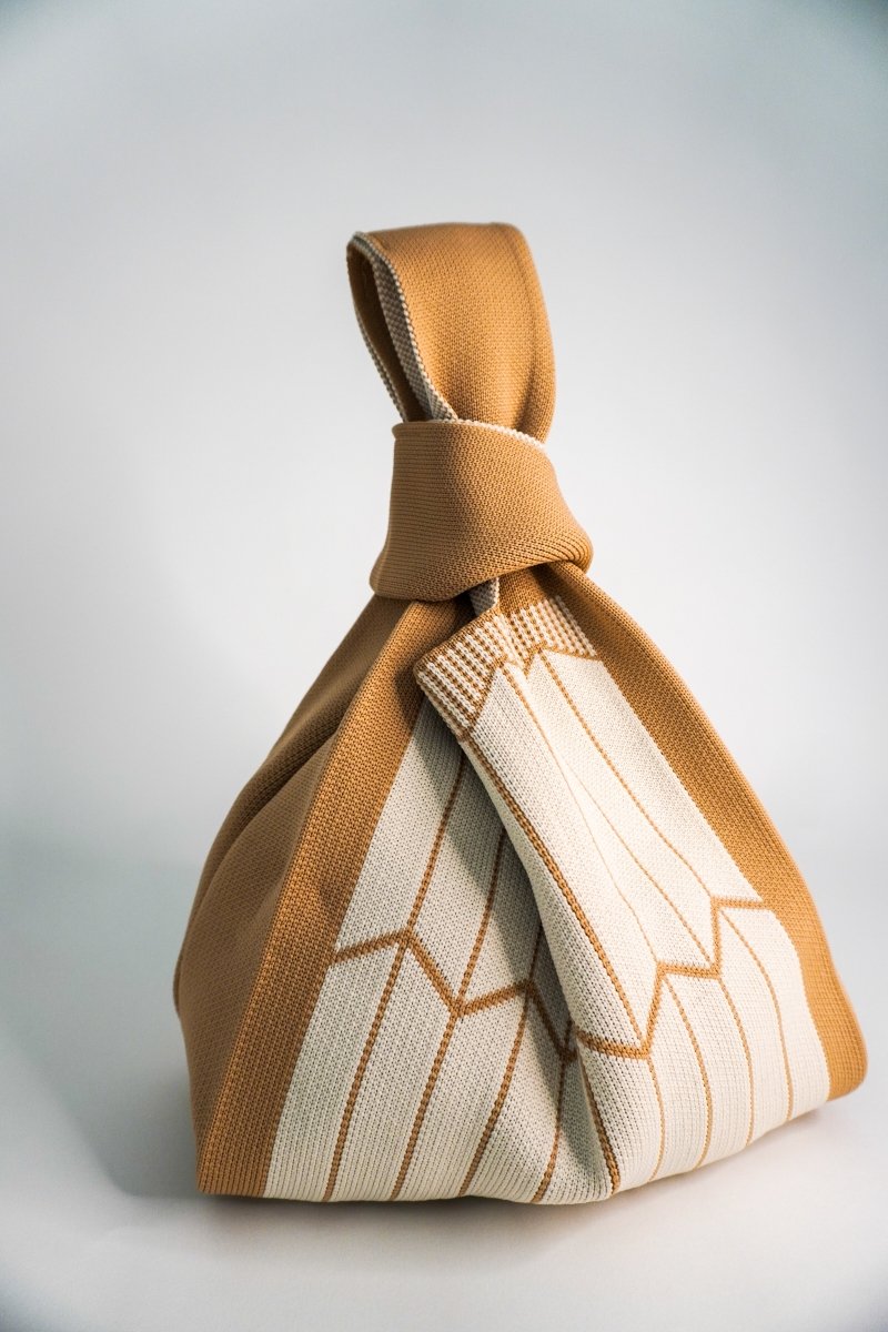 Corinthian Handbag - Willow & Luna