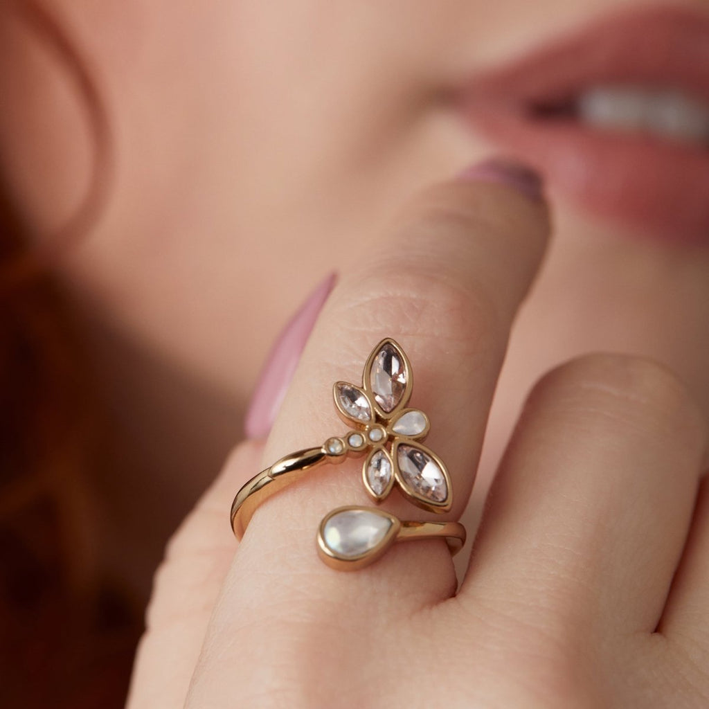 Crystal Dragonfly Ring - Willow & Luna
