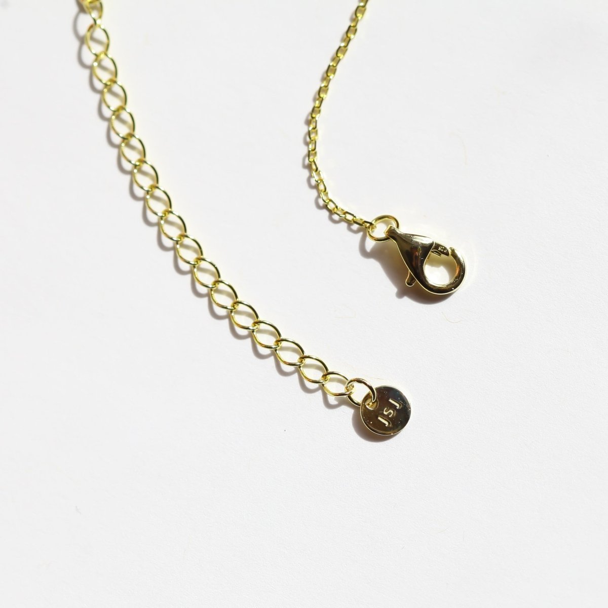Diamond Baguette Necklace - Willow & Luna