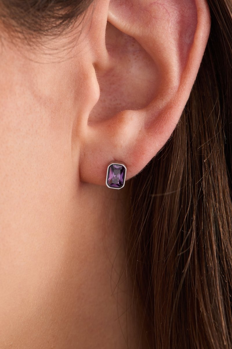 February Emerald - Cut Birthstone Stud Earrings - Willow & Luna