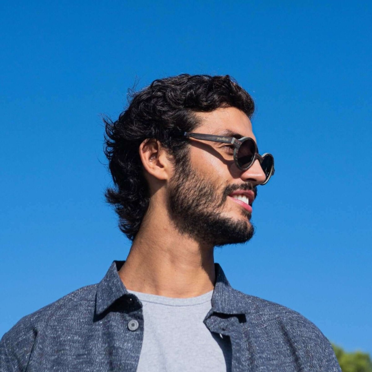 Flic - Unisex Wooden Sunglasses - Willow & Luna