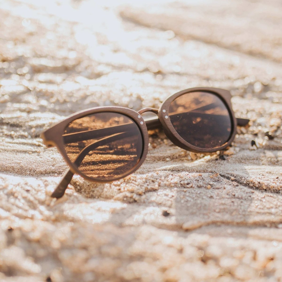 Hefe - Wooden Sunglasses - Willow & Luna