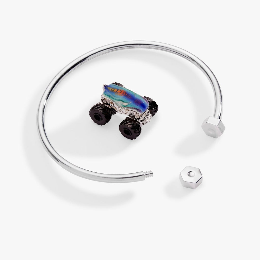 Hot Wheels™ Mega Wrex™ Monster Truck Moveable Cuff - Willow & Luna