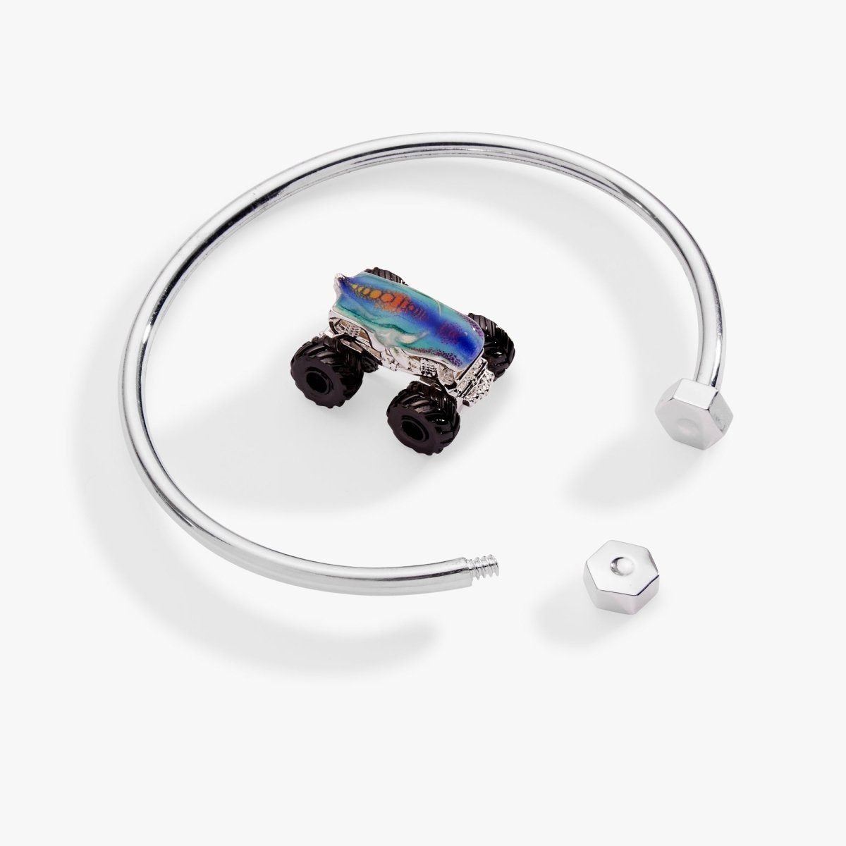 Hot Wheels™ Mega Wrex™ Monster Truck Moveable Cuff - Willow & Luna