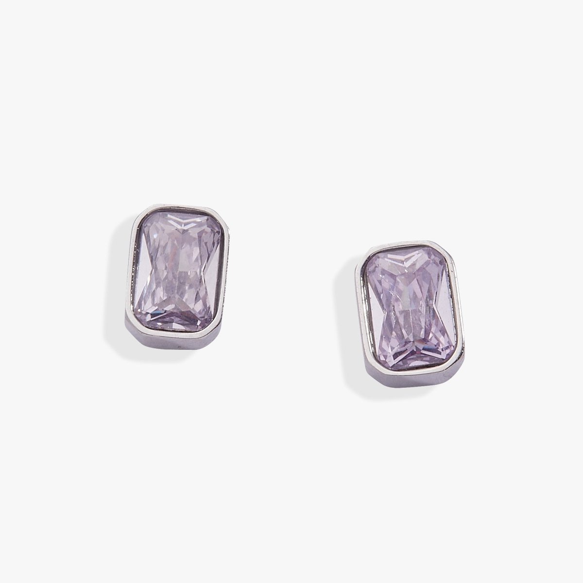 June Emerald - Cut Birthstone Stud Earrings - Willow & Luna