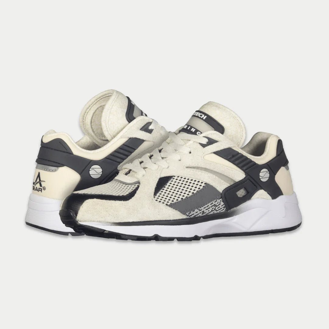 LA Gear Men's Catapult Light - Up Lowtop | White x Black - Willow & Luna