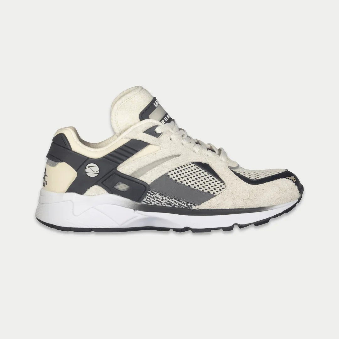LA Gear Women's Catapult Light - up Lowtop | White x Black - Willow & Luna