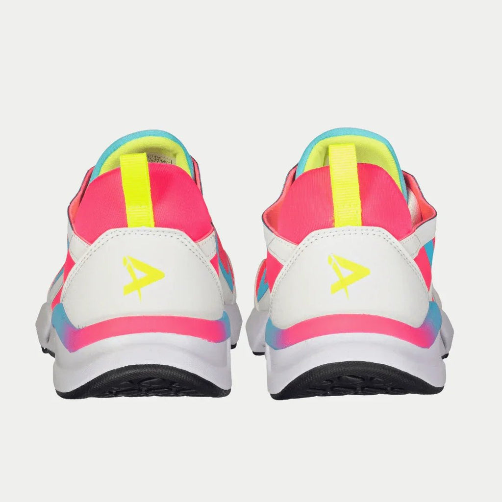 LA Gear Women's Tarzana Lowtop | White x Pink - Willow & Luna