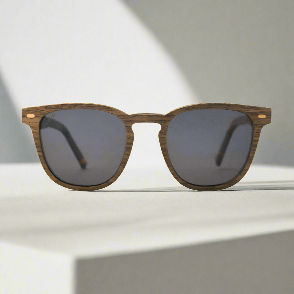 Lark - Unisex Wooden Sunglasses - Willow & Luna