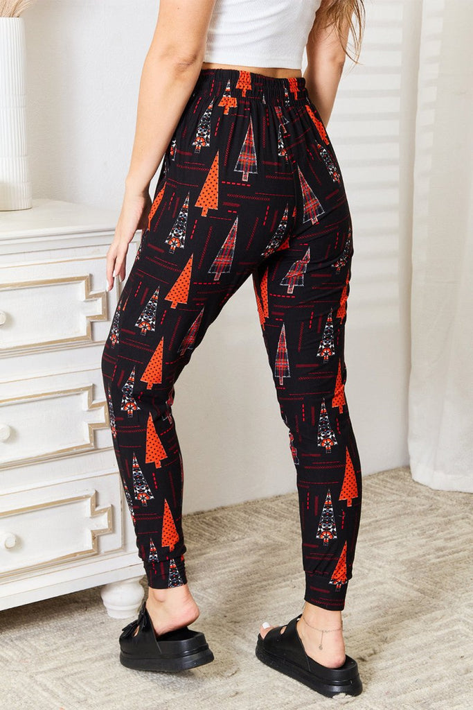 Leggings Depot Full Size Holiday Tree Print Joggers - Willow & Luna