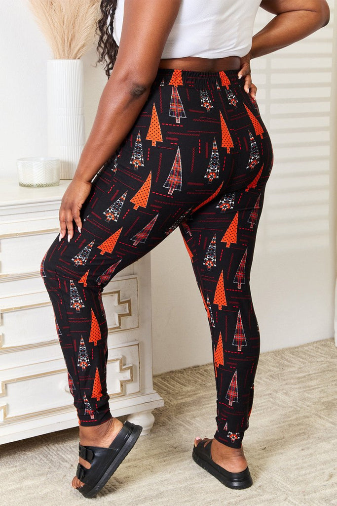 Leggings Depot Full Size Holiday Tree Print Joggers - Willow & Luna