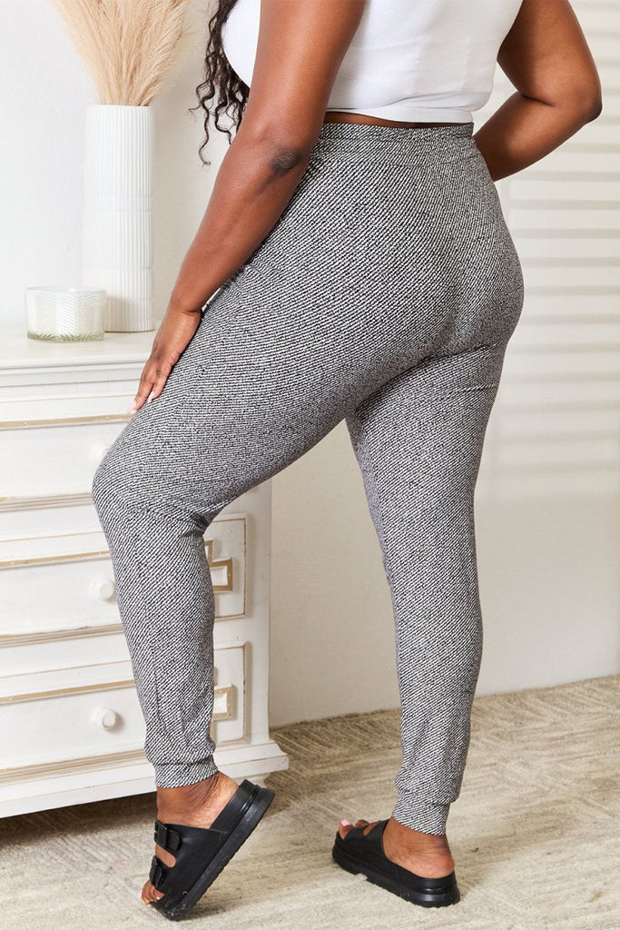 Leggings Depot Full Size Joggers with Pockets - Willow & Luna