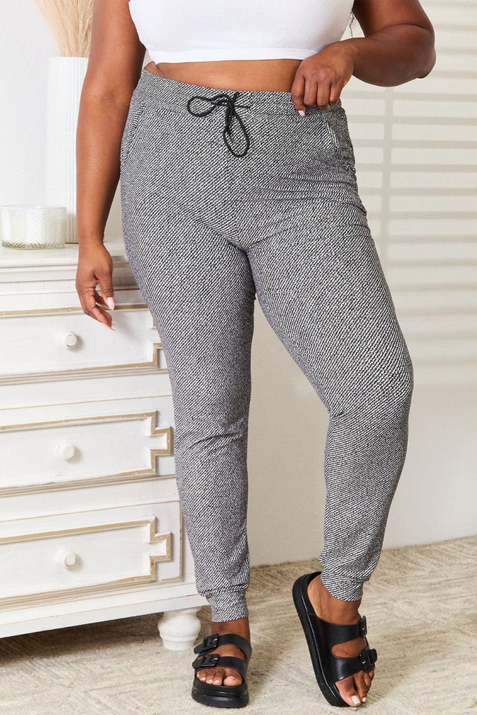 Leggings Depot Full Size Joggers with Pockets - Willow & Luna