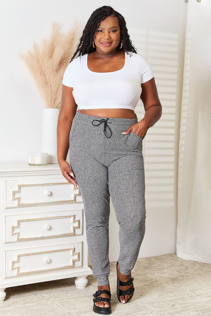 Leggings Depot Full Size Joggers with Pockets - Willow & Luna