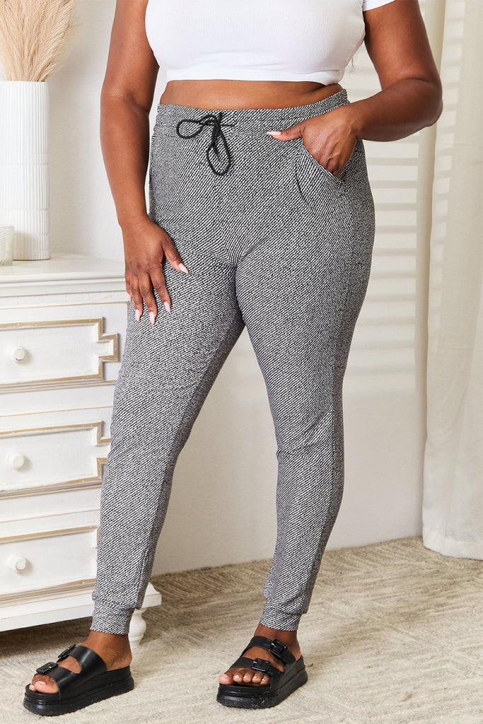 Leggings Depot Full Size Joggers with Pockets - Willow & Luna