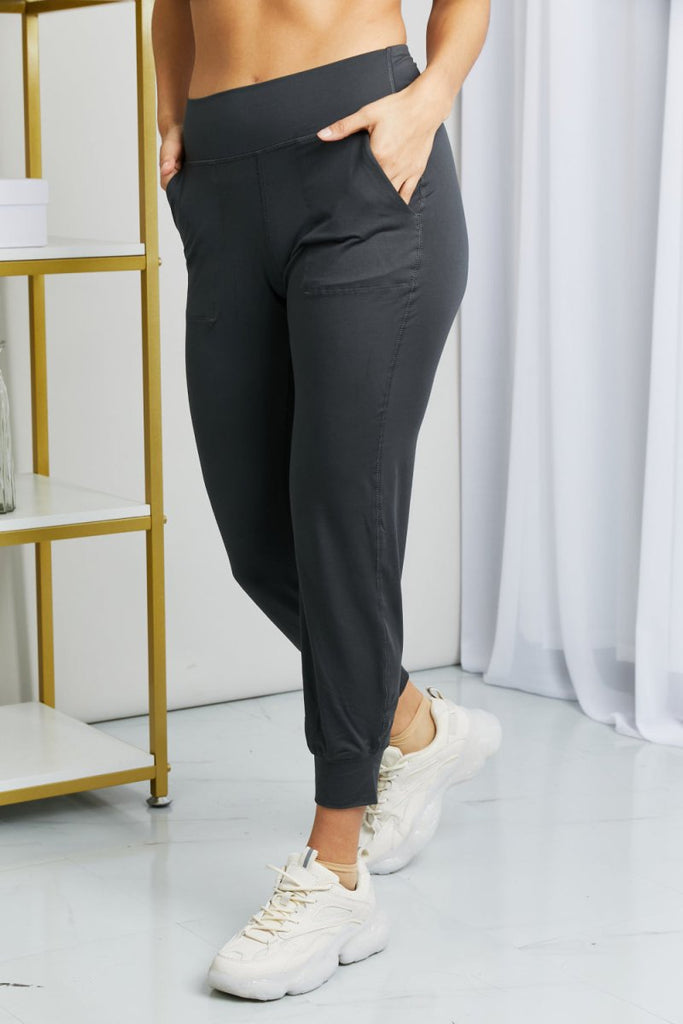 Leggings Depot Full Size Wide Waistband Cropped Joggers - Willow & Luna