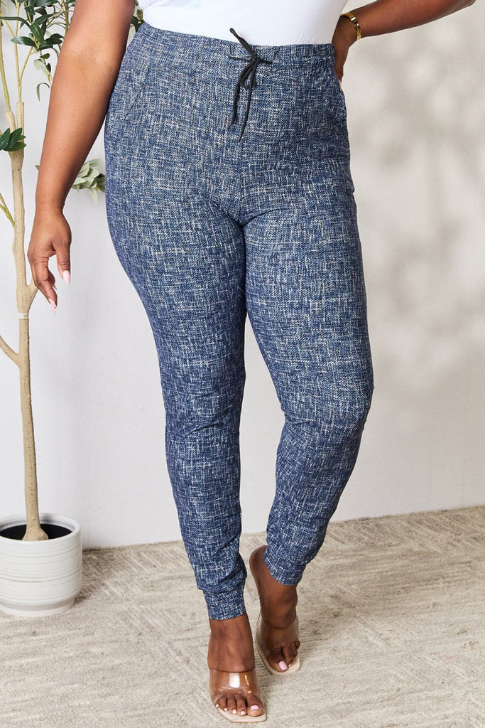 LOVEIT Heathered Drawstring Leggings with Pockets - Willow & Luna