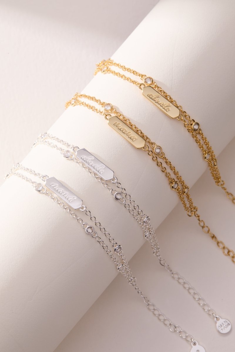 Mamá Infinity Chain Double Strand Bracelet - Willow & Luna