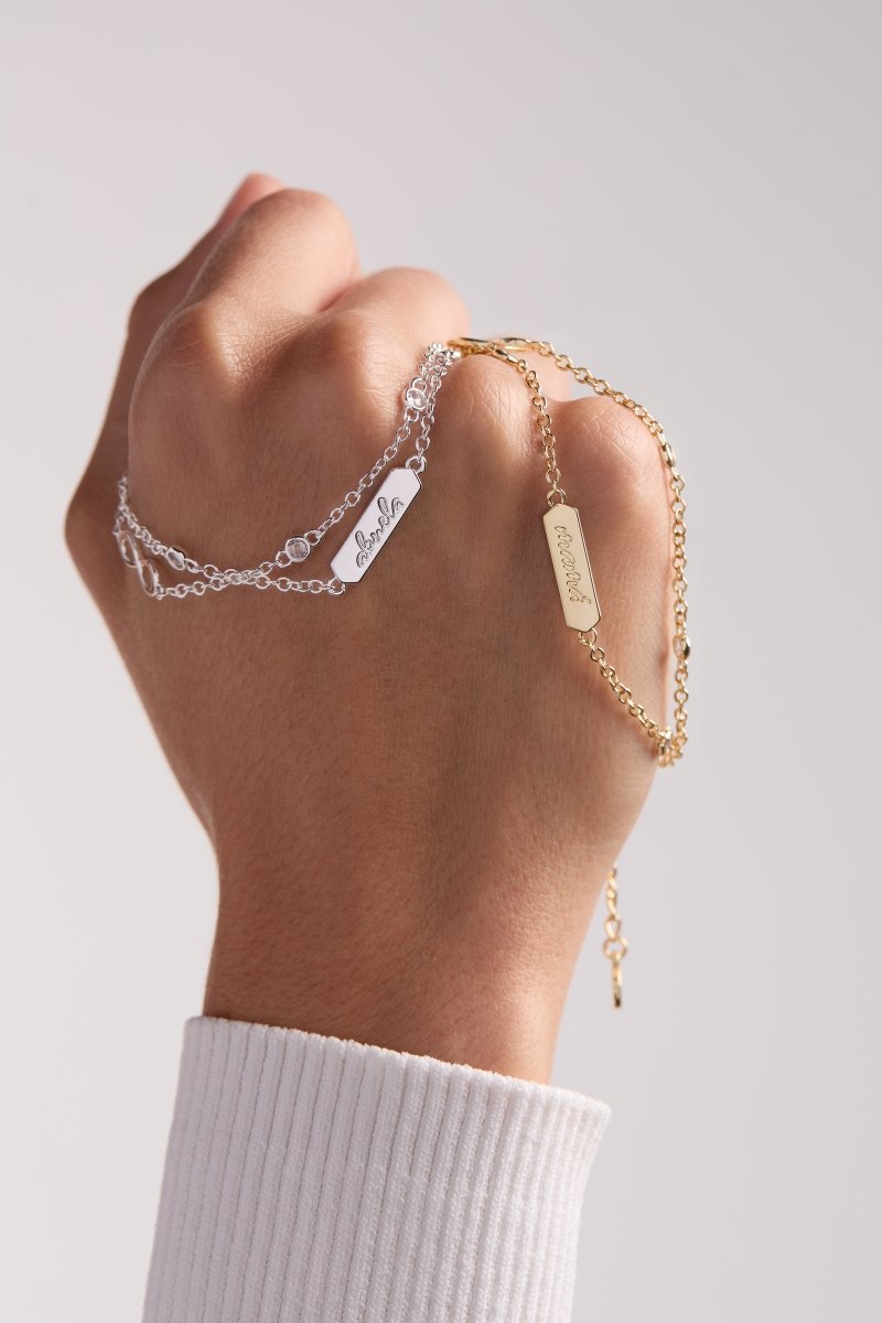 Mamá Infinity Chain Double Strand Bracelet - Willow & Luna