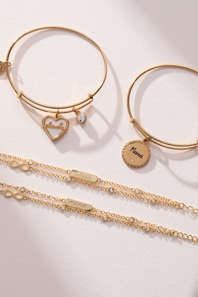 Mamá Mother of Pearl Heart Charm Bangle - Willow & Luna