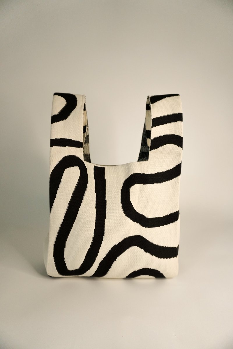 Meander Black Handbag - Willow & Luna