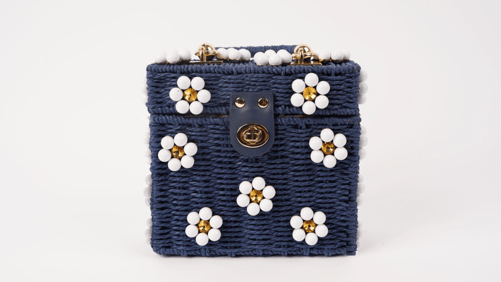 Midnight in the Hamptons - Willow & Luna