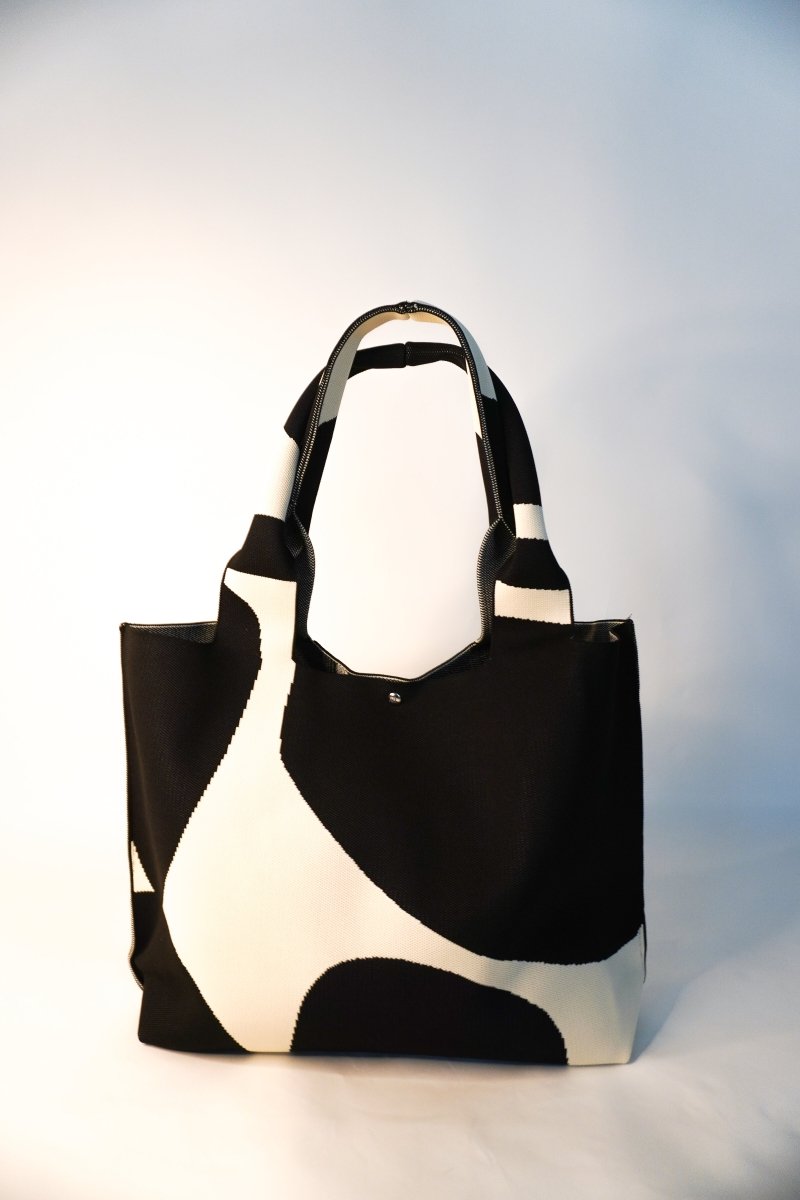 MOOdy Black Signature Tote - Willow & Luna