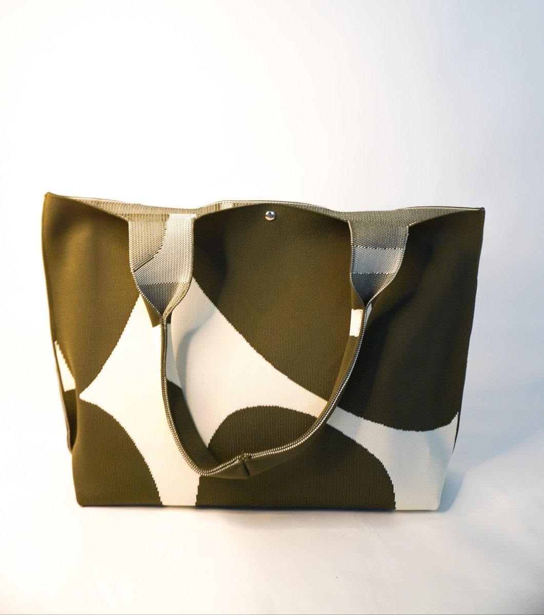 MOOdy Green Signature Tote - Willow & Luna