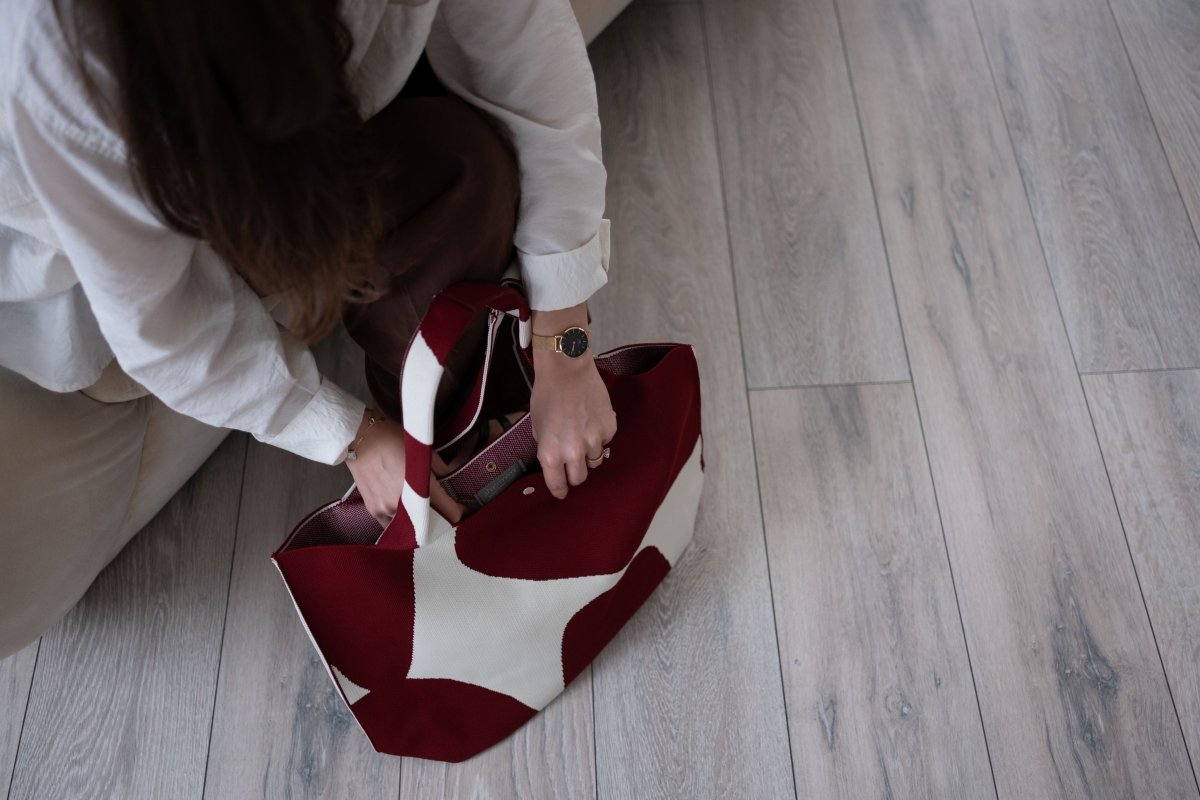 MOOdy Red Blend Signature Tote - Willow & Luna