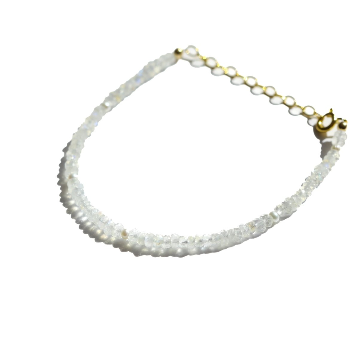 Moonstone and Pearl Beaded Bracelet - Willow & Luna
