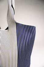 Navy Everyday Tote - Willow & Luna