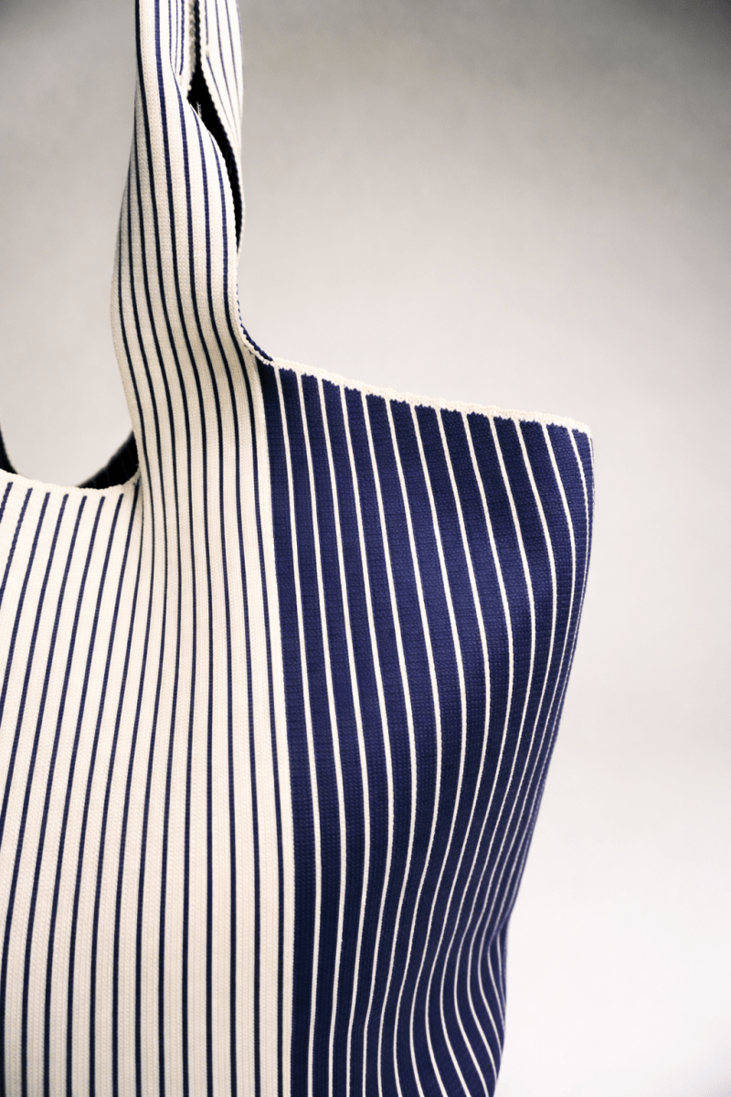 Navy Everyday Tote - Willow & Luna