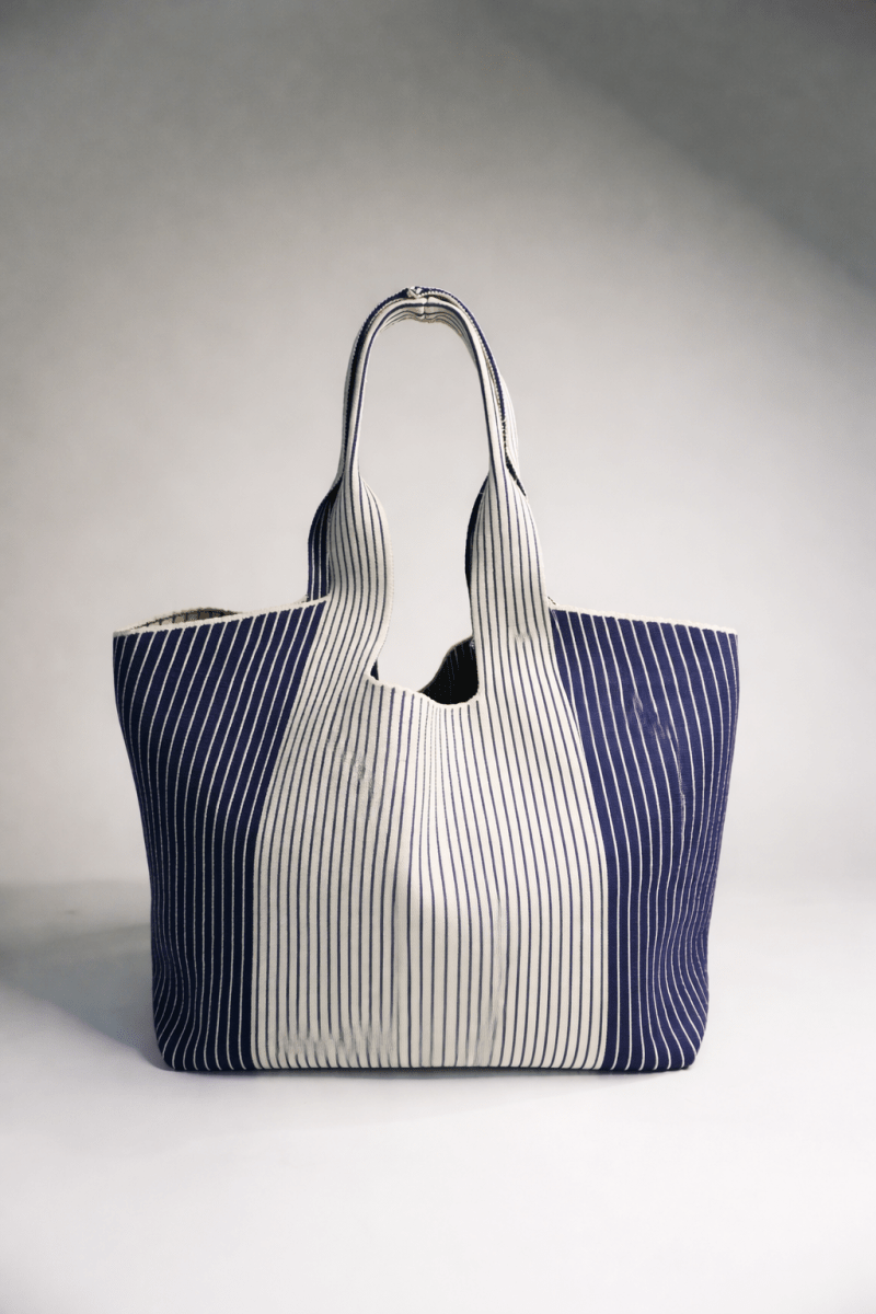 Navy Everyday Tote - Willow & Luna