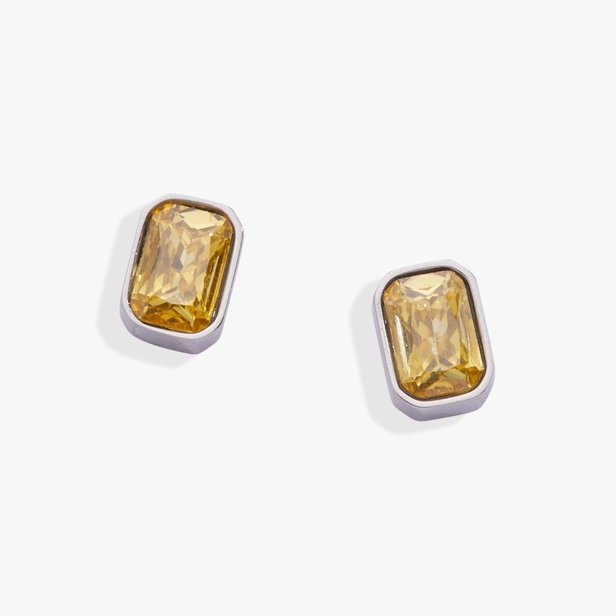 November Emerald - Cut Birthstone Stud Earrings - Willow & Luna