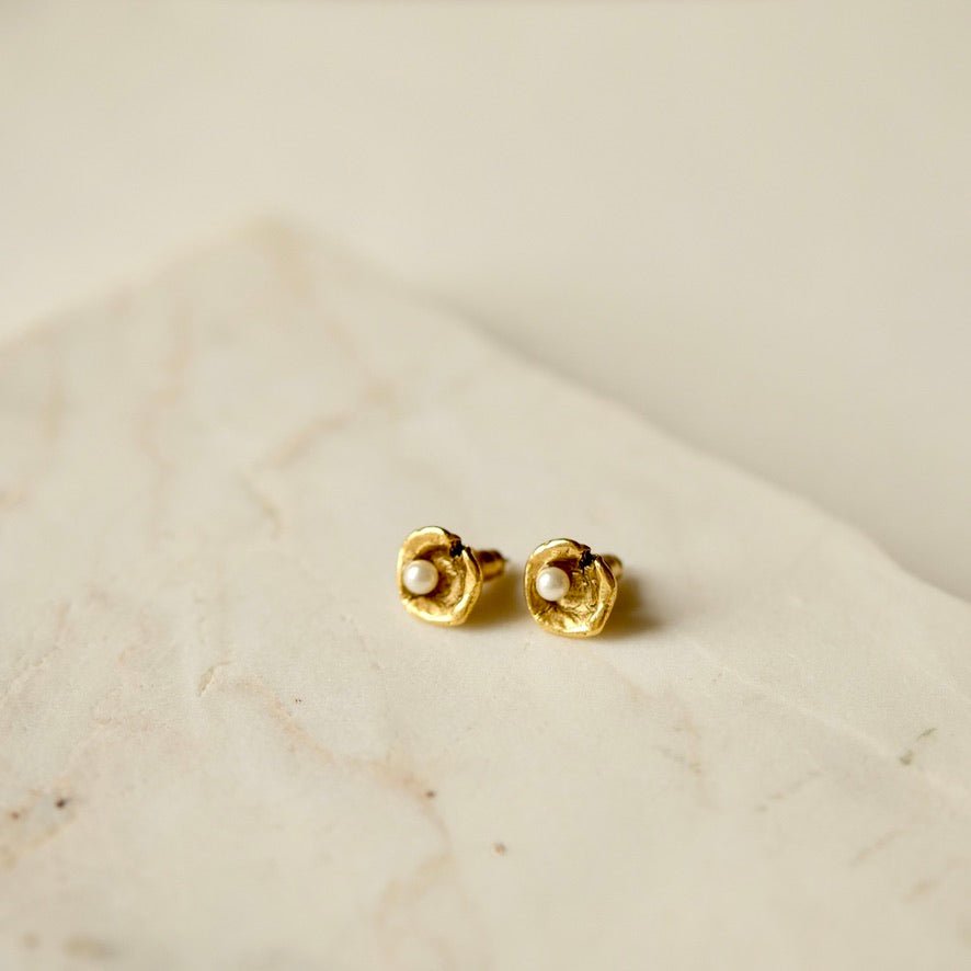 oyster studs - Willow & Luna