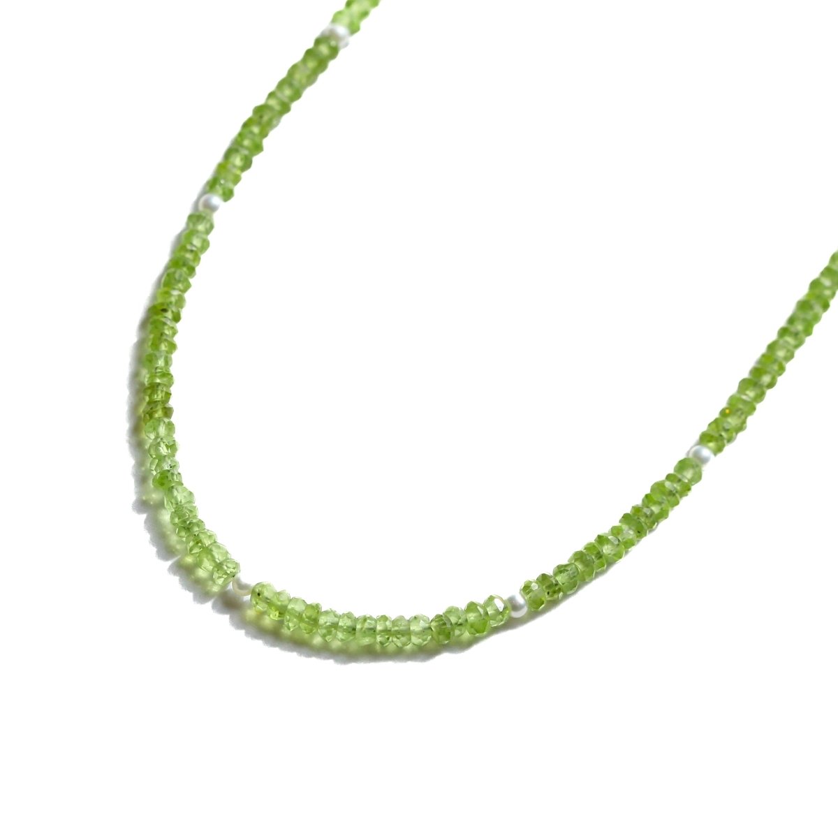 Peridot and Pearl Beaded Necklace - Willow & Luna