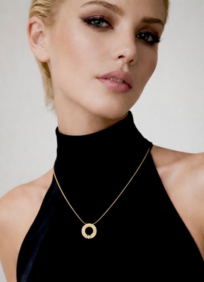 PT100G B.Tiff Gold Malfinia Pendant Necklace - Willow & Luna