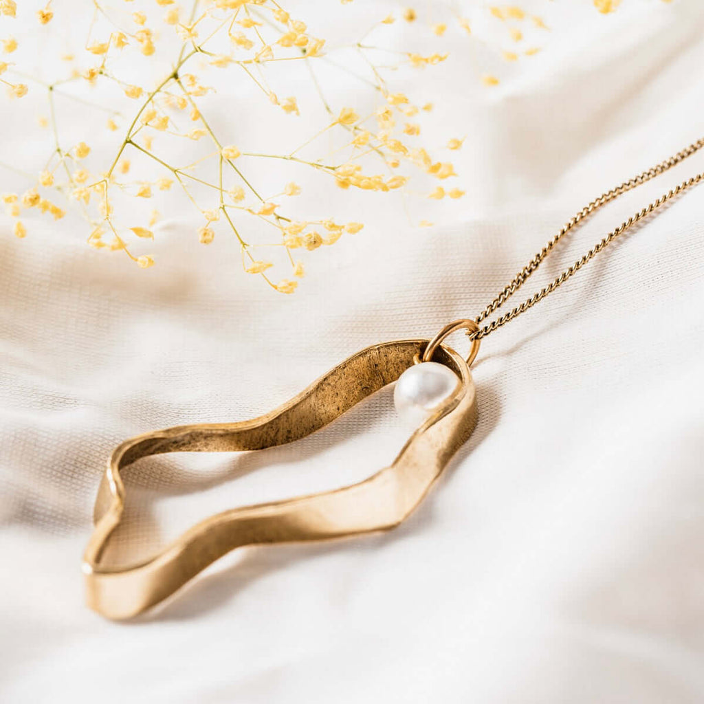 Puddle Necklace - Willow & Luna