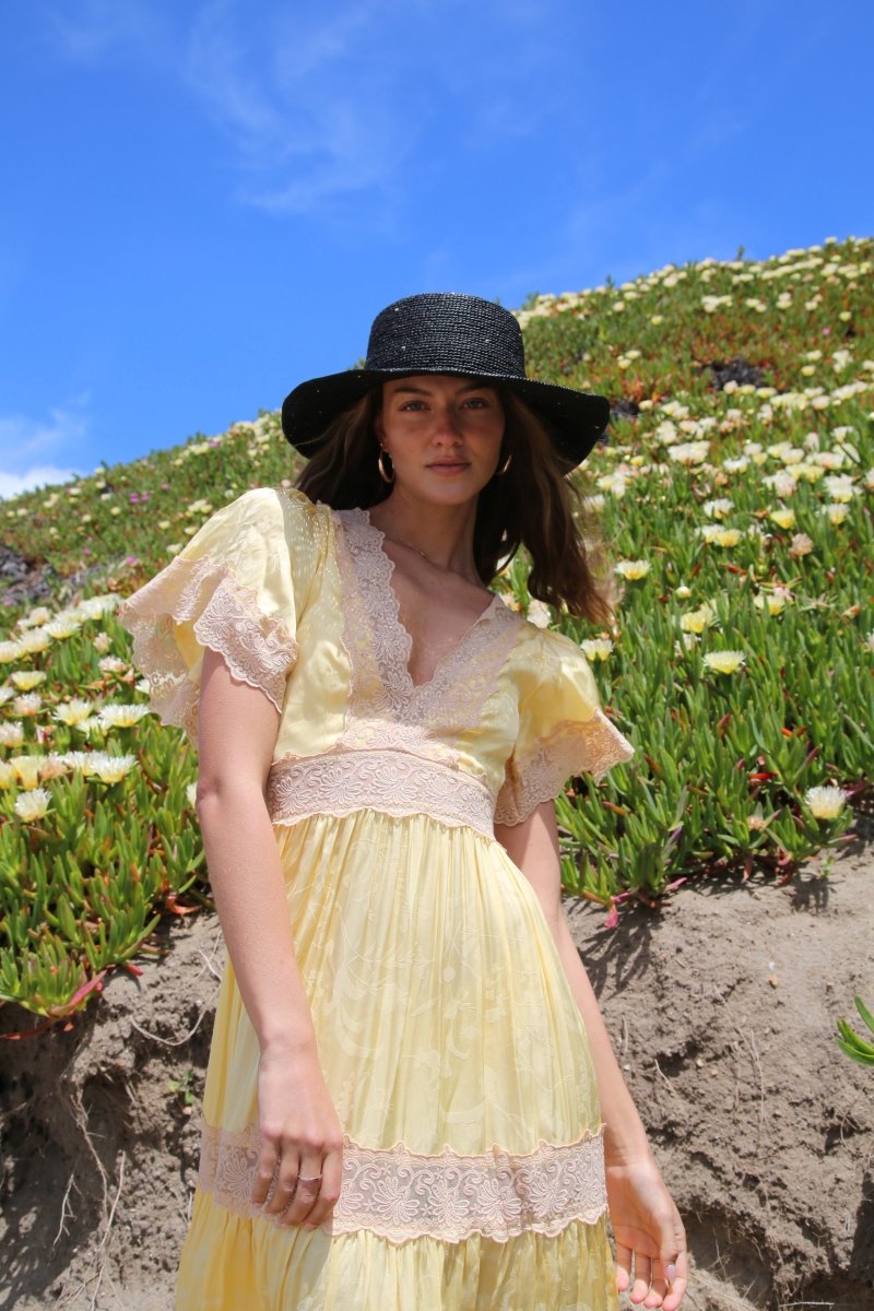 Resort Collection - Willow & Luna