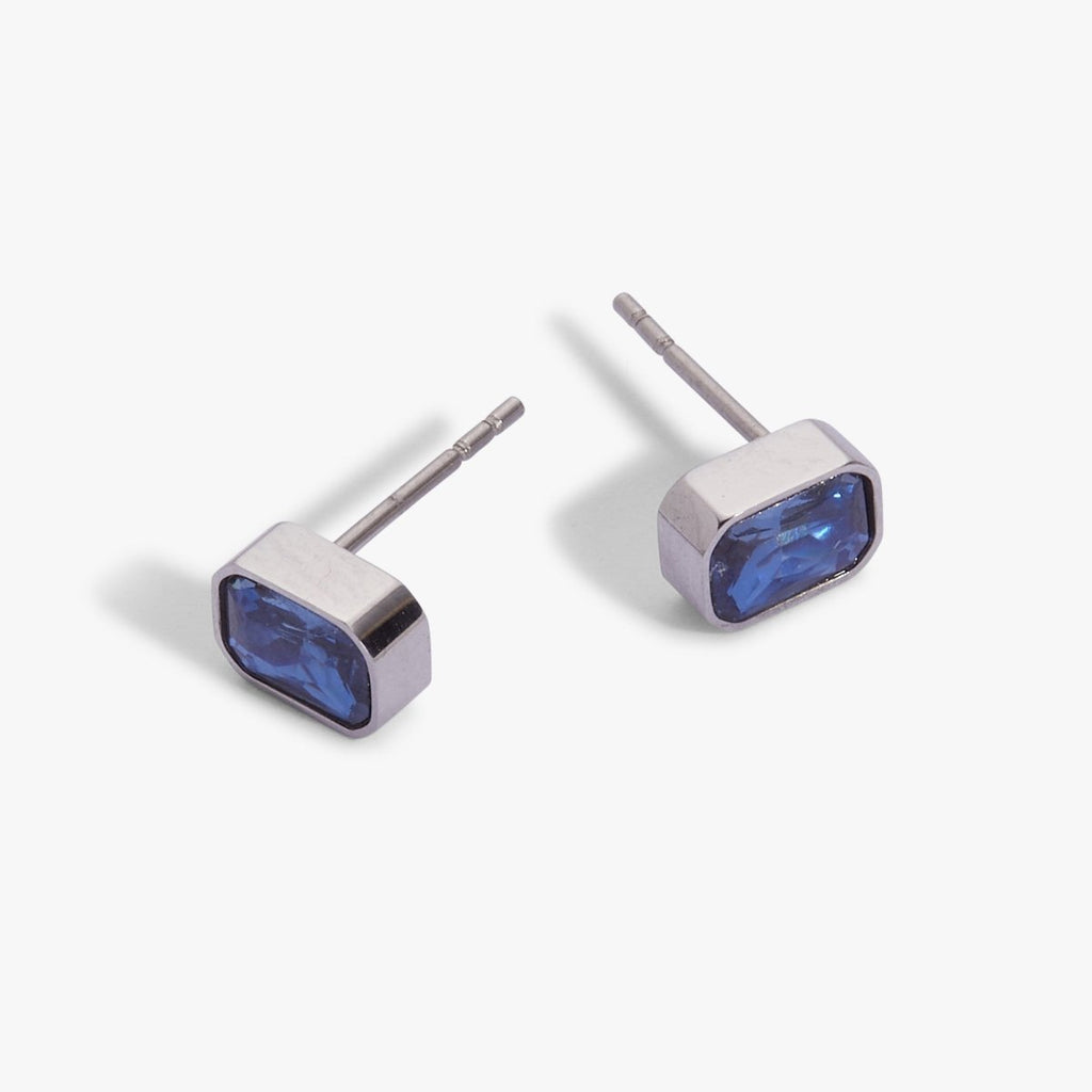 September Emerald - Cut Birthstone Stud Earrings - Willow & Luna